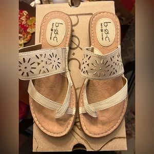 BOC flat sandals